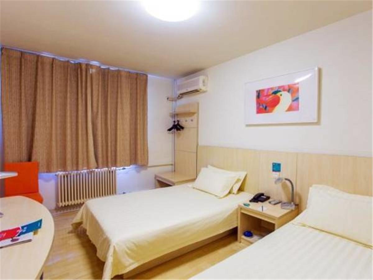 Jingjiang Inn Shanghai Hutai Road Exterior photo